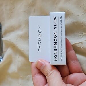 🌸10 For $20🌸 Farmacy AHA Night Serum